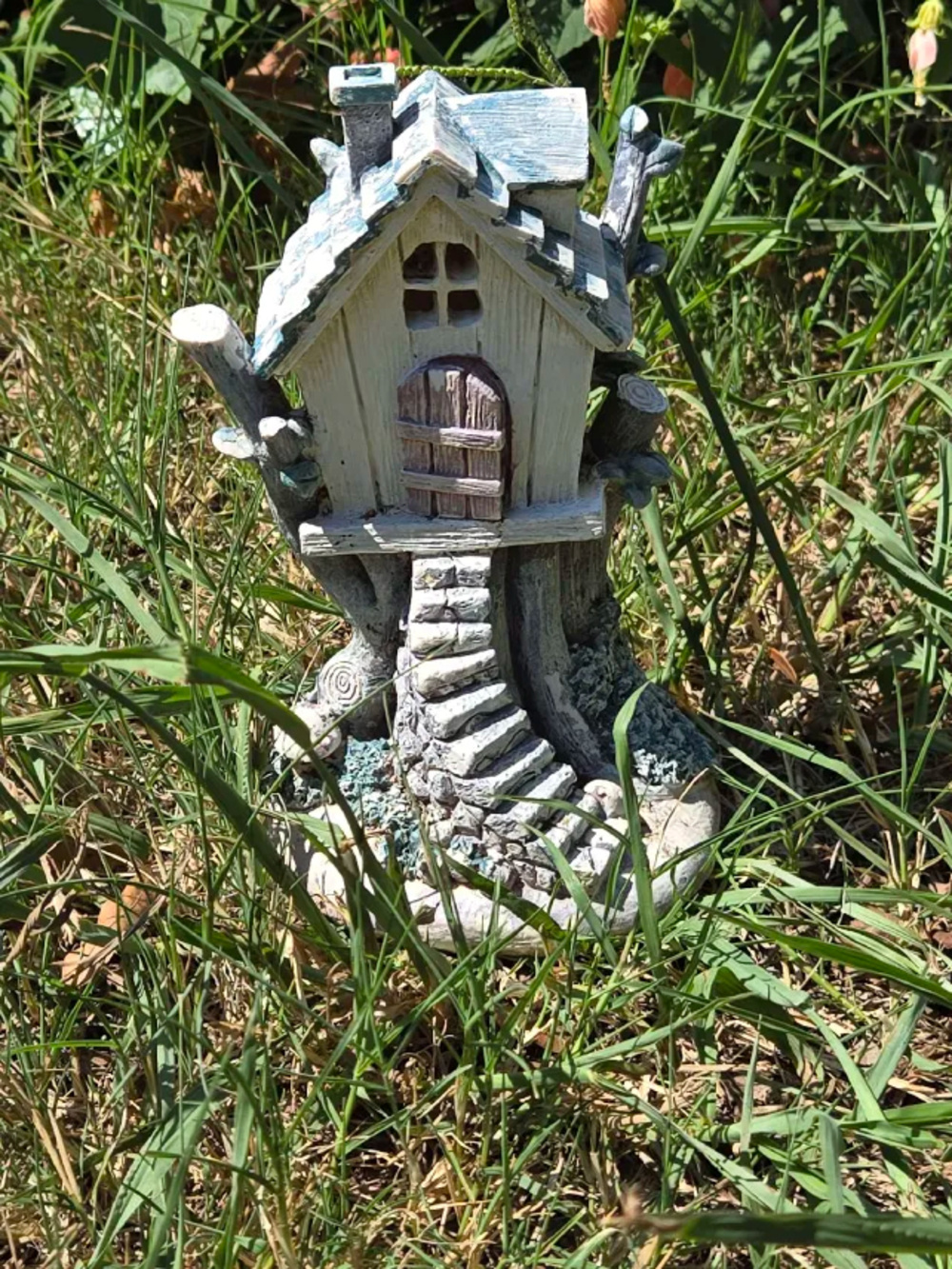 Fairy House Tree Stump Garden Figurine Resin Cottage Decor